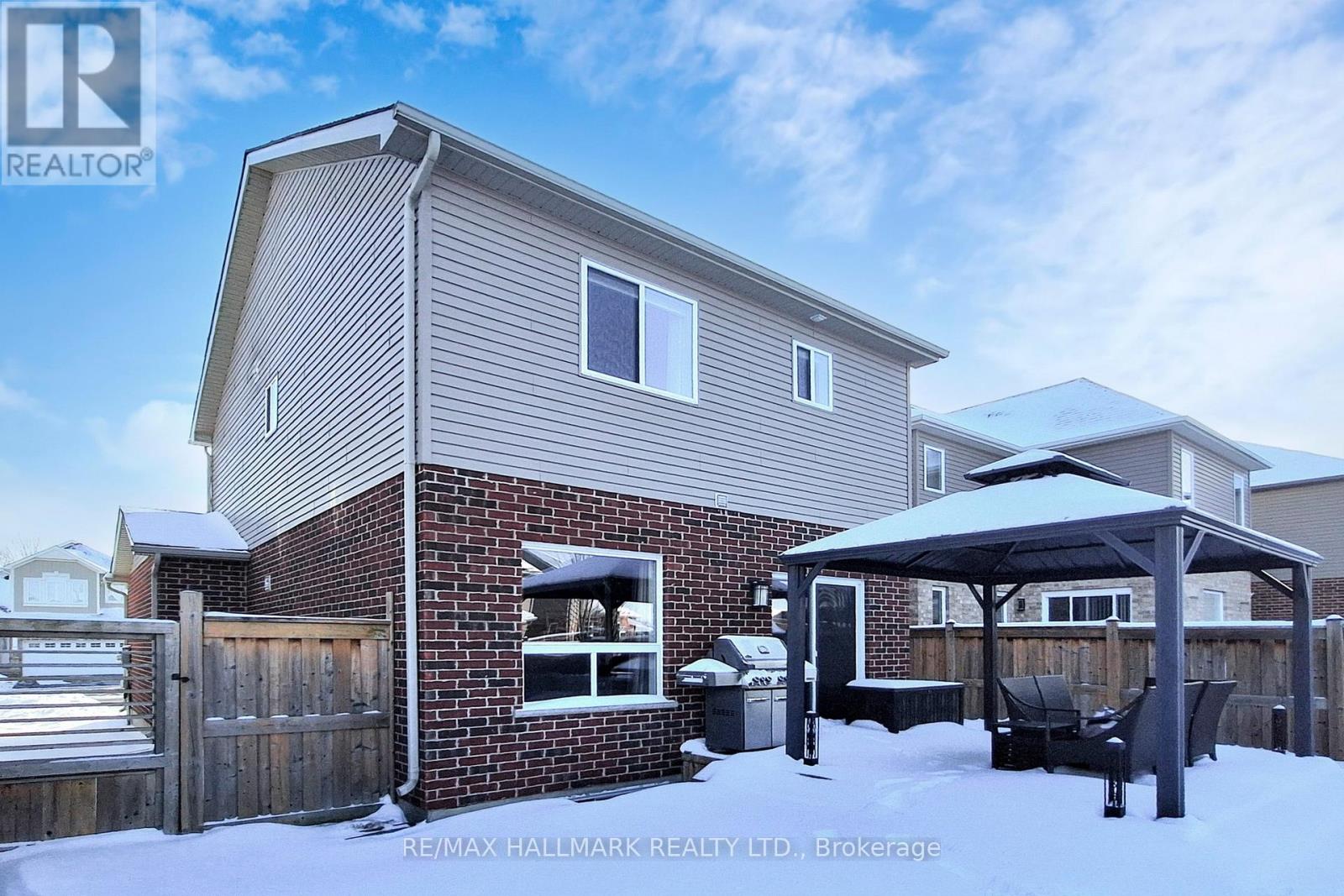 32 Burt Avenue, New Tecumseth, Ontario  L9R 0G8 - Photo 48 - N12752044