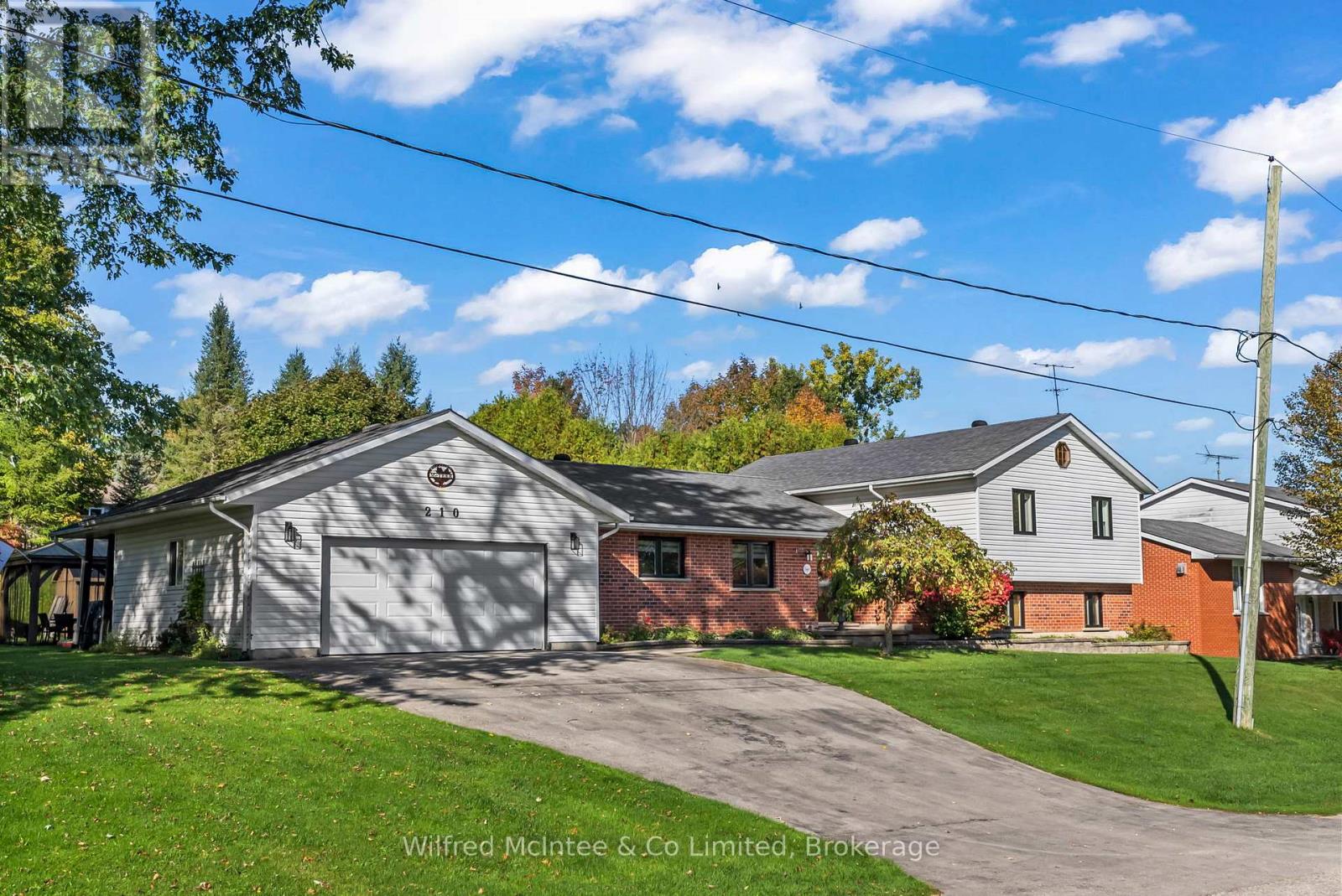 210 James Street, Arran-Elderslie, Ontario  N0G 2N0 - Photo 2 - X12752068