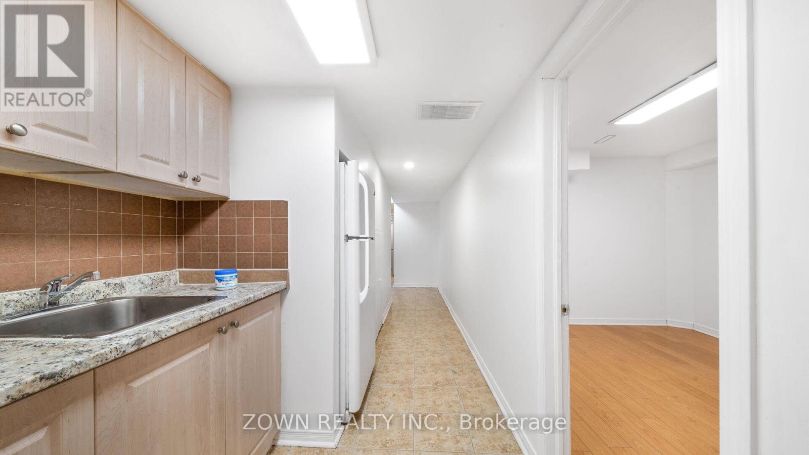 187 - 525 Novo Star Drive, Mississauga, Ontario  L5W 1Y1 - Photo 40 - W12752070