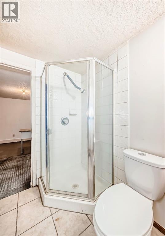 423 Regal Park Ne, Calgary, Alberta  T2E 0S6 - Photo 24 - A2280028