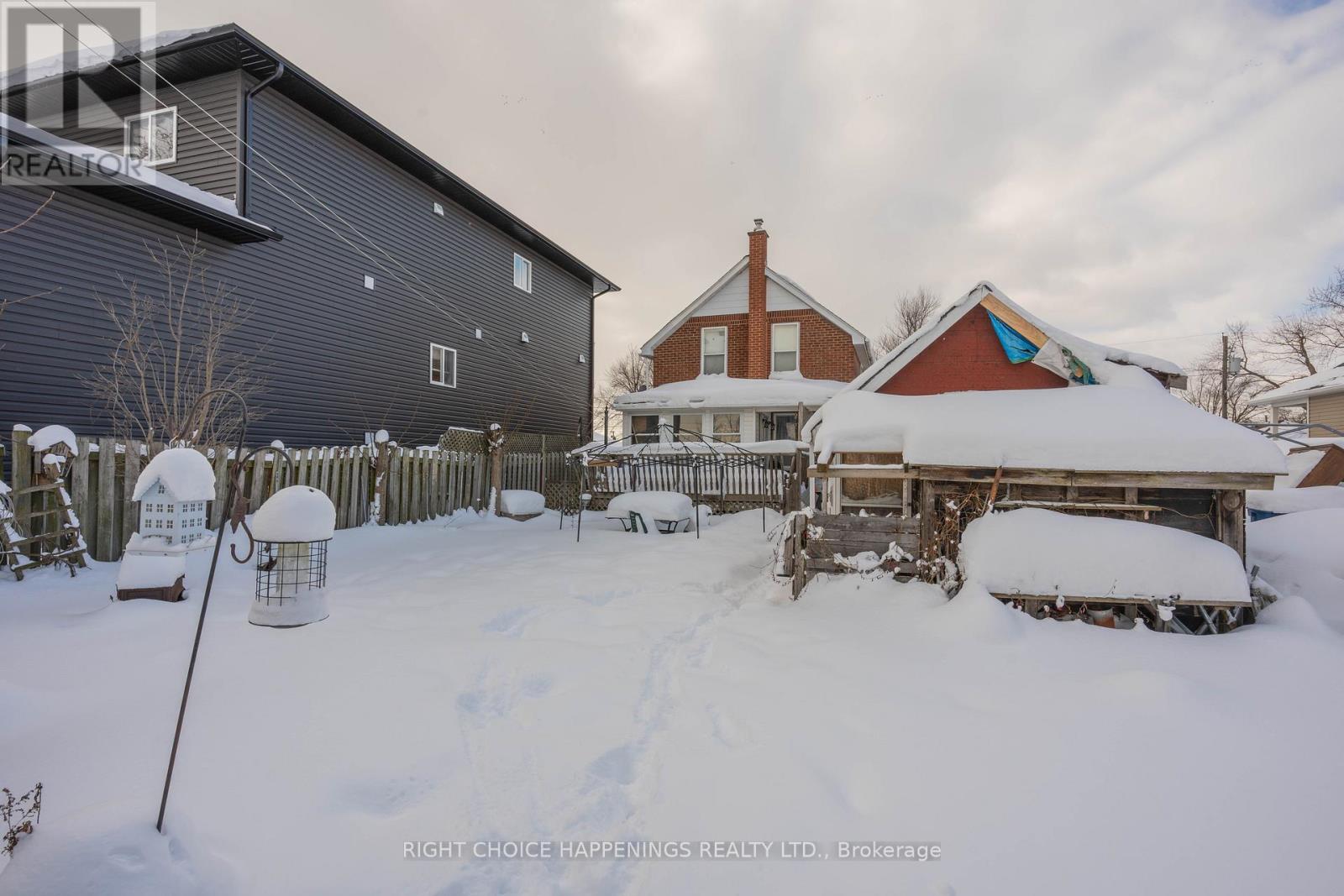 263 Wellington Street, Port Colborne, Ontario  L3K 2K4 - Photo 15 - X12752090