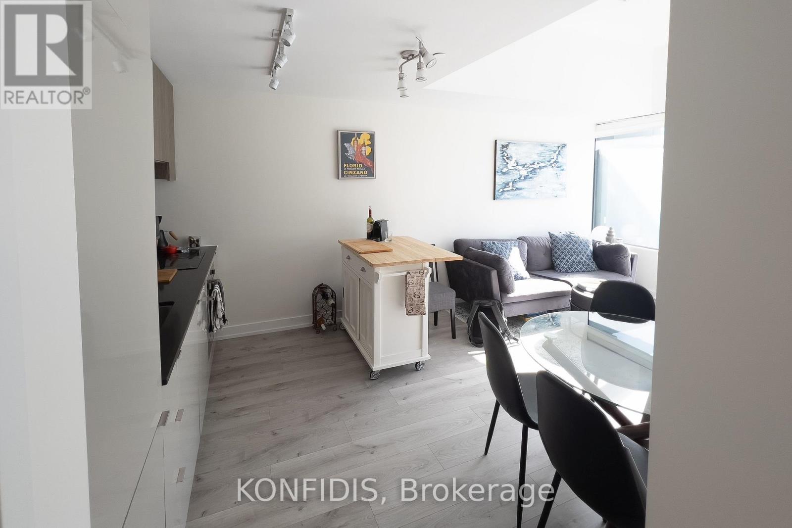 732 - 161 Roehampton Avenue, Toronto, Ontario  M4P 0C8 - Photo 12 - C12752094