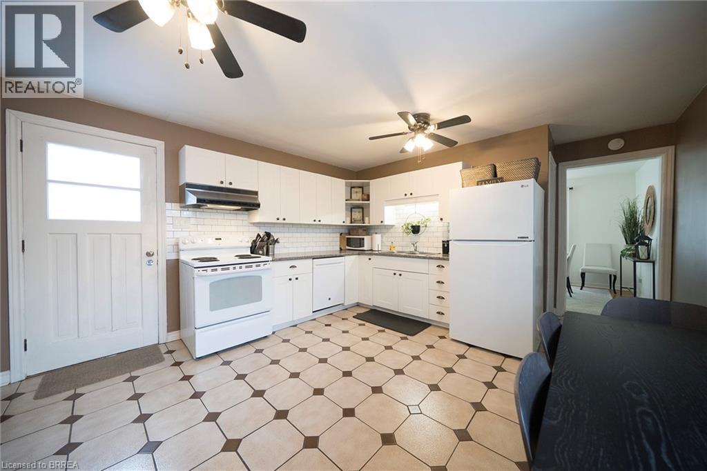 154 Park Avenue, Brantford, Ontario  N3S 5J4 - Photo 10 - 40797794