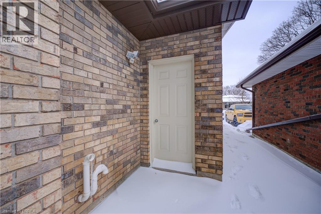 8 Wildflower Lane, Brantford, Ontario  N3R 6B4 - Photo 42 - 40797505