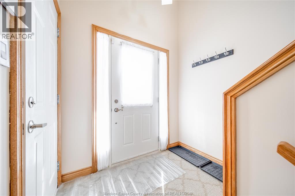 11184 Springhollow Drive, Windsor, Ontario  N9P 1N3 - Photo 4 - 26002206