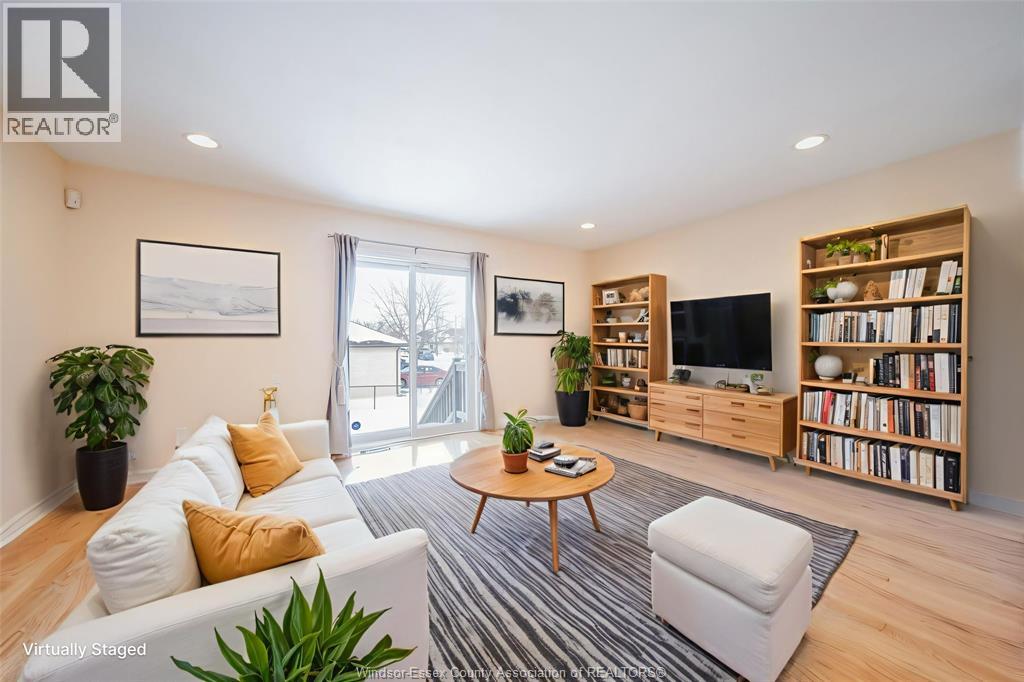 11184 Springhollow Drive, Windsor, Ontario  N9P 1N3 - Photo 6 - 26002206