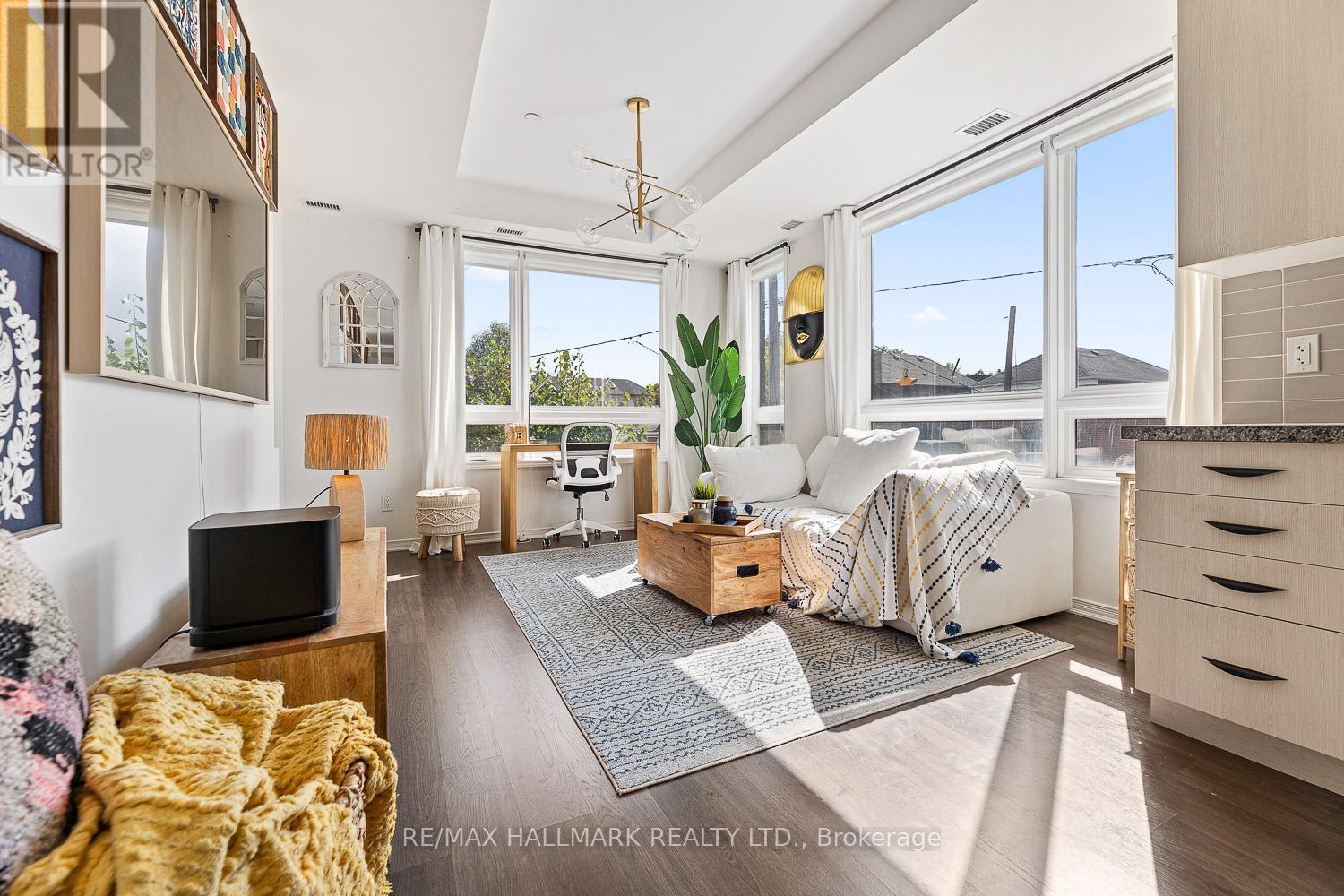 201 - 1110 Briar Hill Avenue, Toronto, Ontario  M6B 0A9 - Photo 7 - W12749800