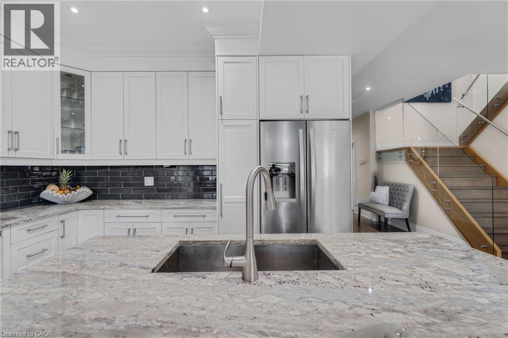 958 Beach Boulevard, Hamilton, Ontario  L8H 6Z4 - Photo 14 - 40802548