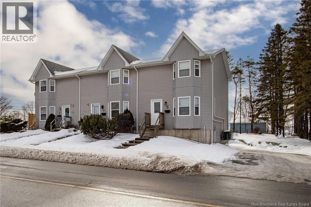 3 Manchester Avenue, Saint John, New Brunswick  E2M 5T2 - Photo 4 - NB132995