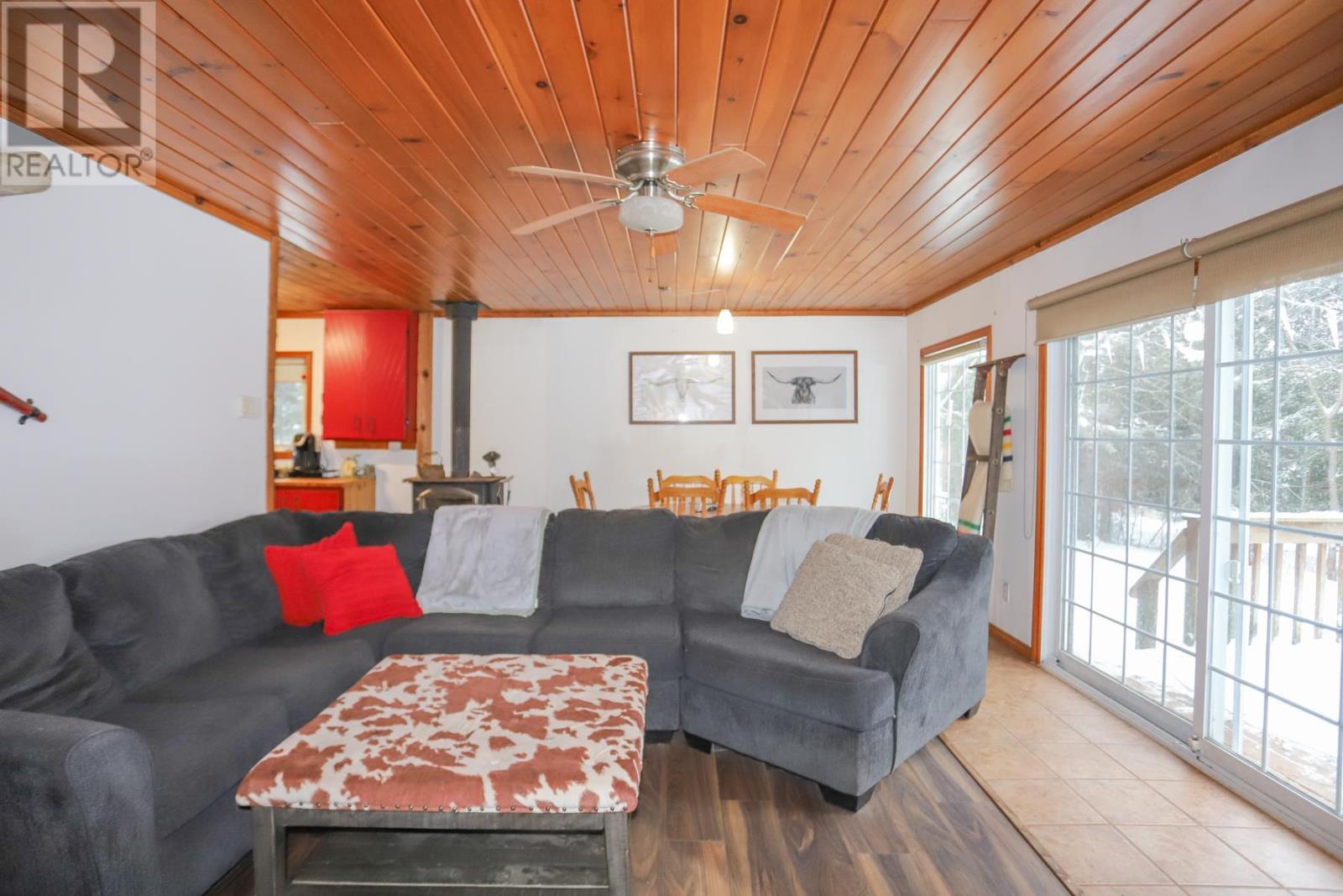 2707 V Line Rd, Richards Landing, Ontario  P0R 1J0 - Photo 16 - SM260100