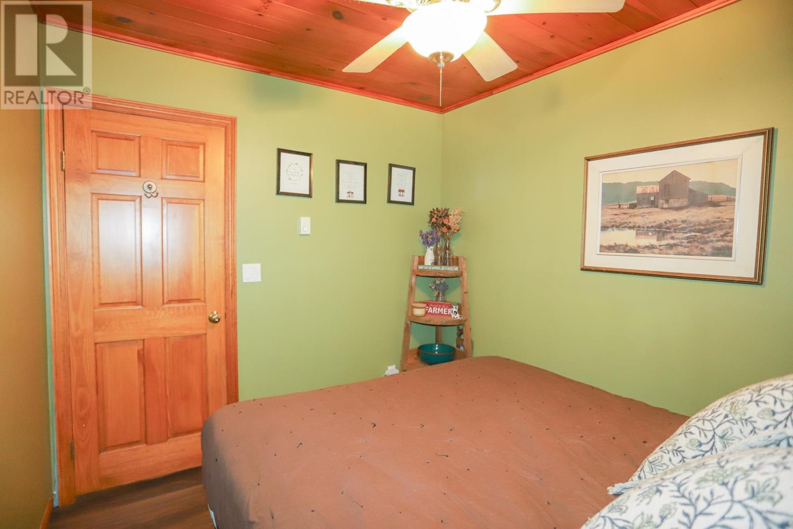 2707 V Line Rd, Richards Landing, Ontario  P0R 1J0 - Photo 24 - SM260100