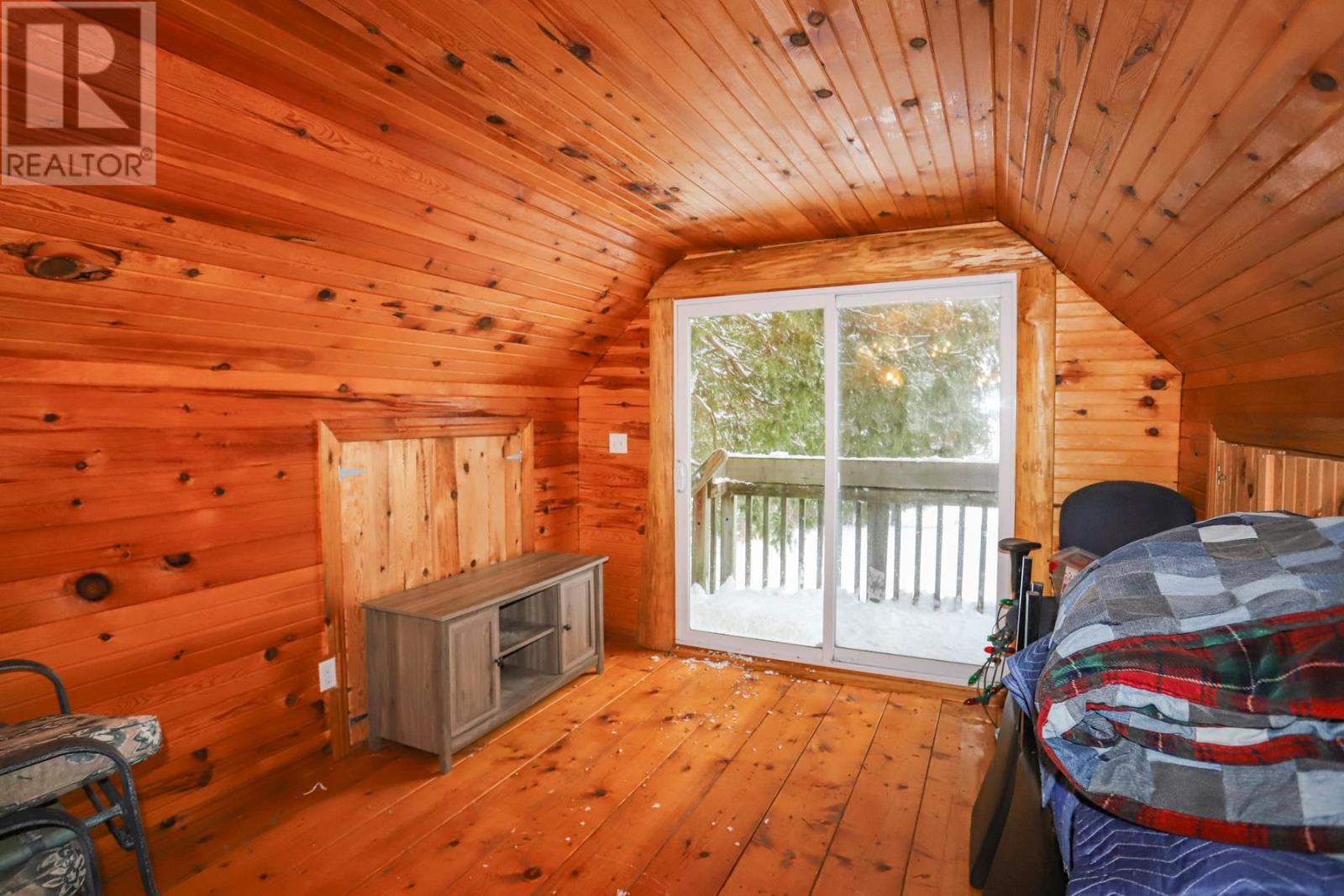 2707 V Line Rd, Richards Landing, Ontario  P0R 1J0 - Photo 38 - SM260100