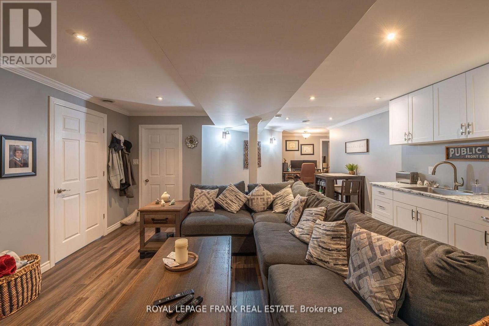 25 Lakeland Avenue, Trent Lakes, Ontario  K0L 1J0 - Photo 22 - X12752156