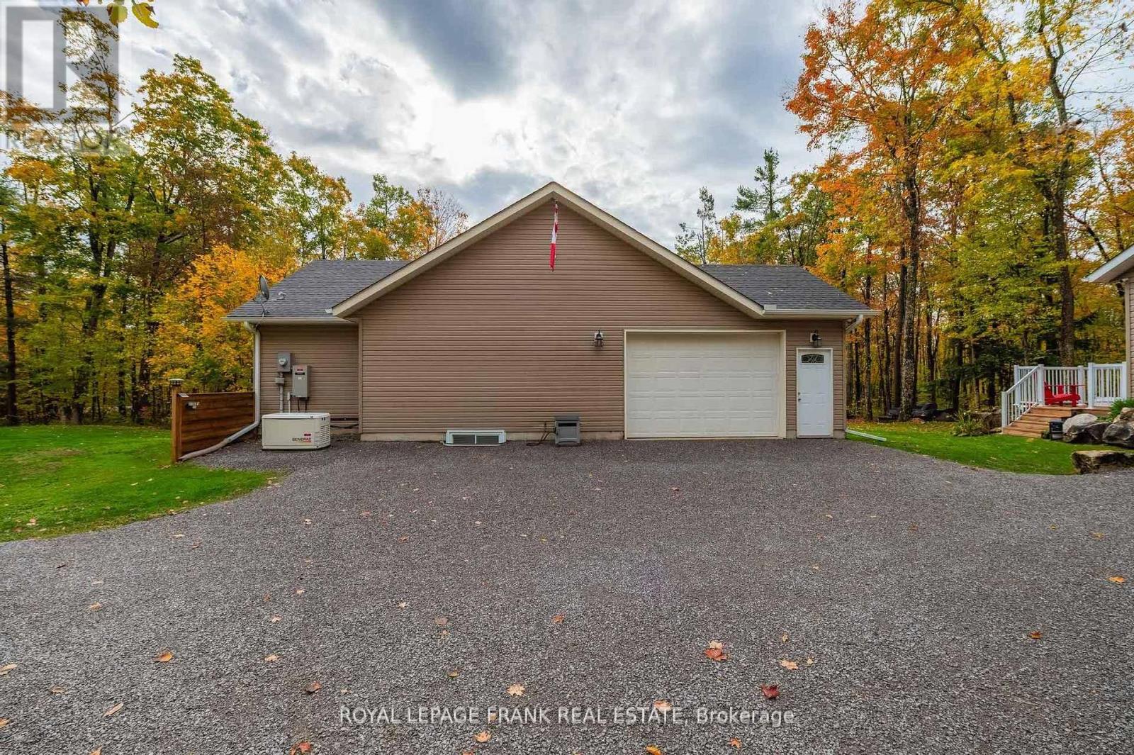 25 Lakeland Avenue, Trent Lakes, Ontario  K0L 1J0 - Photo 41 - X12752156