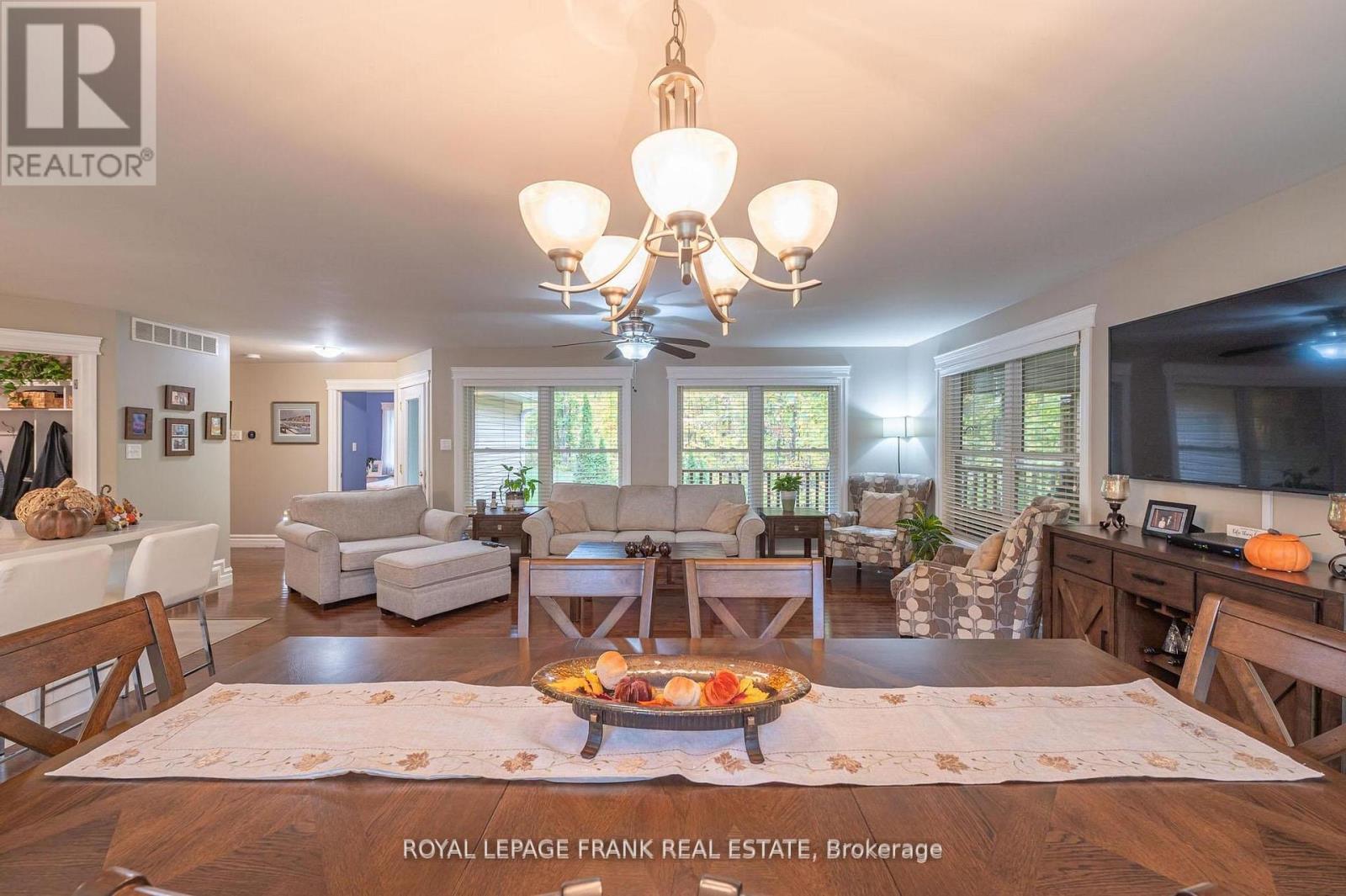 25 Lakeland Avenue, Trent Lakes, Ontario  K0L 1J0 - Photo 8 - X12752156