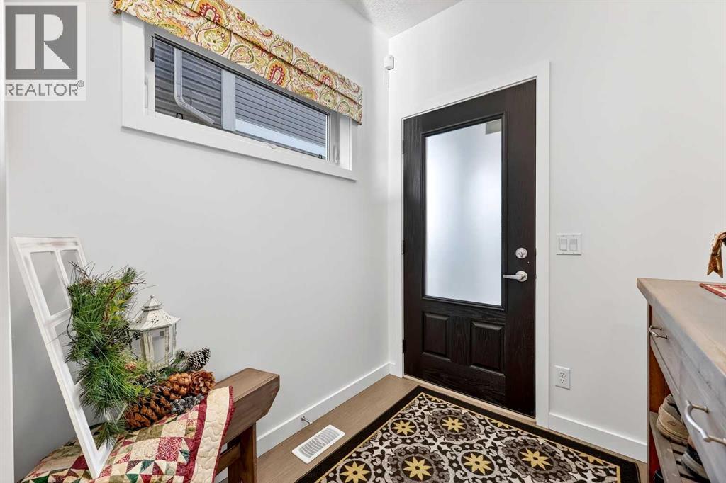 133 Heartland Way, Cochrane, Alberta  T4C 0M5 - Photo 5 - A2278690