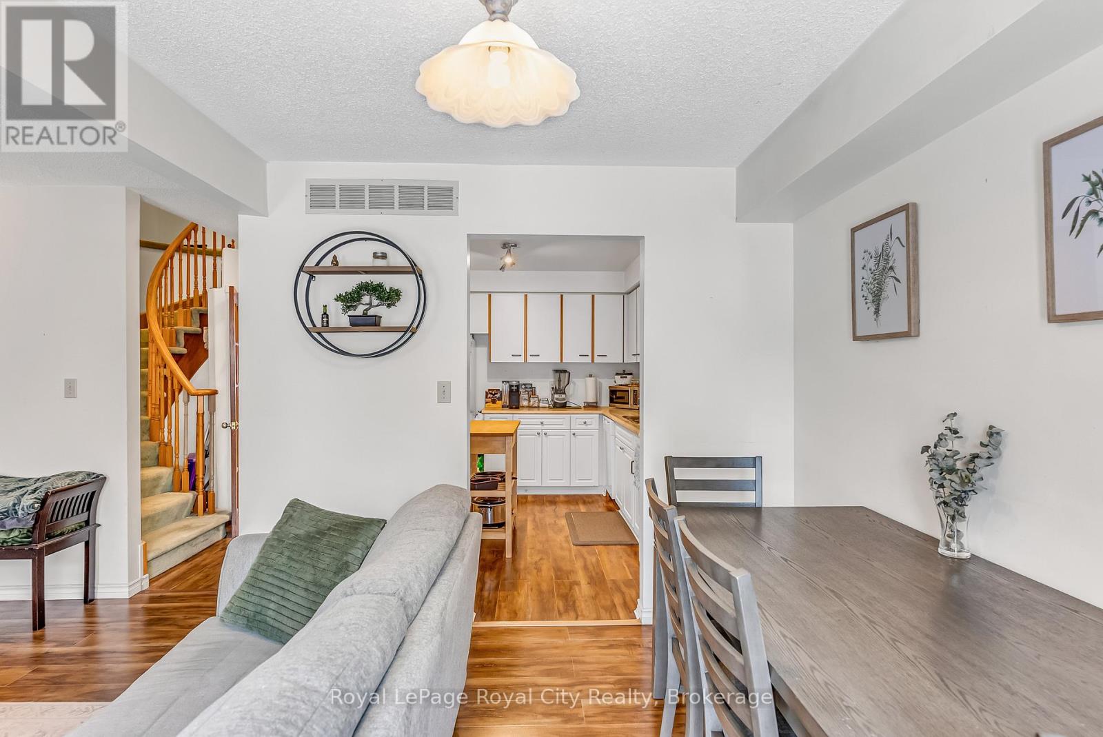 44 - 302 College Avenue W, Guelph, Ontario  N1G 4T6 - Photo 17 - X12752136