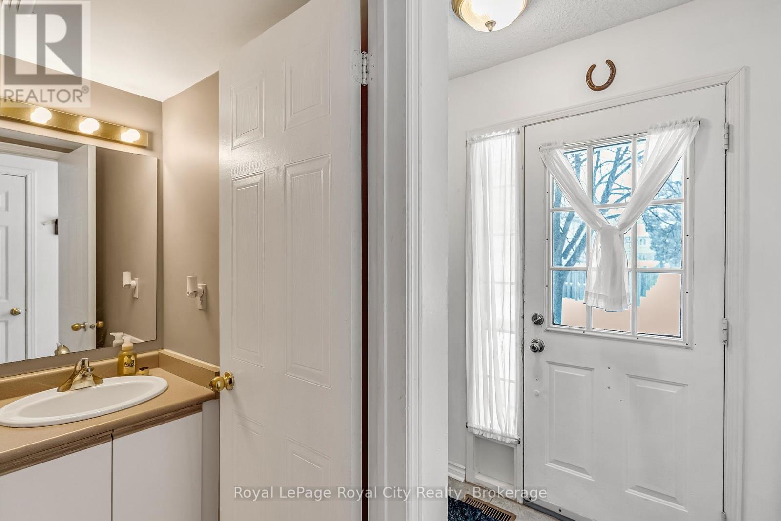 44 - 302 College Avenue W, Guelph, Ontario  N1G 4T6 - Photo 5 - X12752136