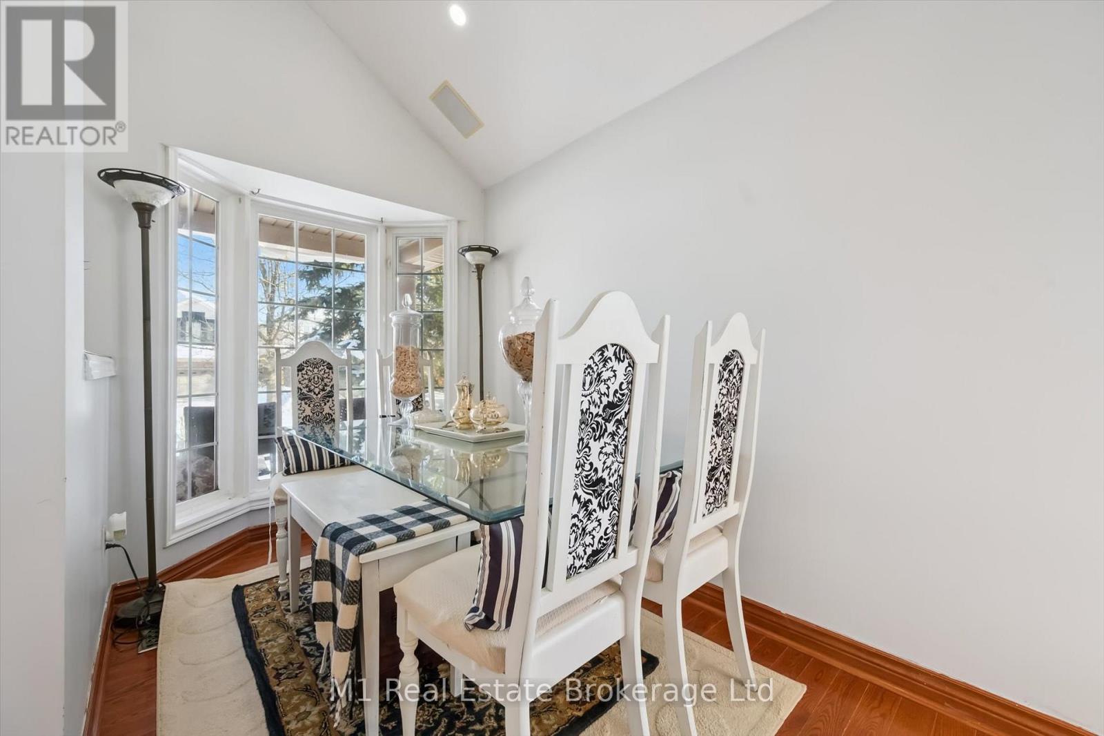 84 Porter Court, Guelph, Ontario  N1L 1L8 - Photo 12 - X12752212