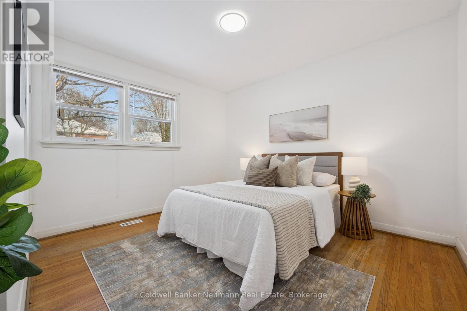 25 Collingwood Street, Guelph, Ontario  N1E 3R2 - Photo 14 - X12752226