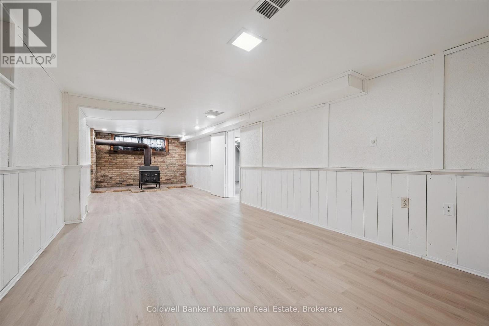 25 Collingwood Street, Guelph, Ontario  N1E 3R2 - Photo 24 - X12752226