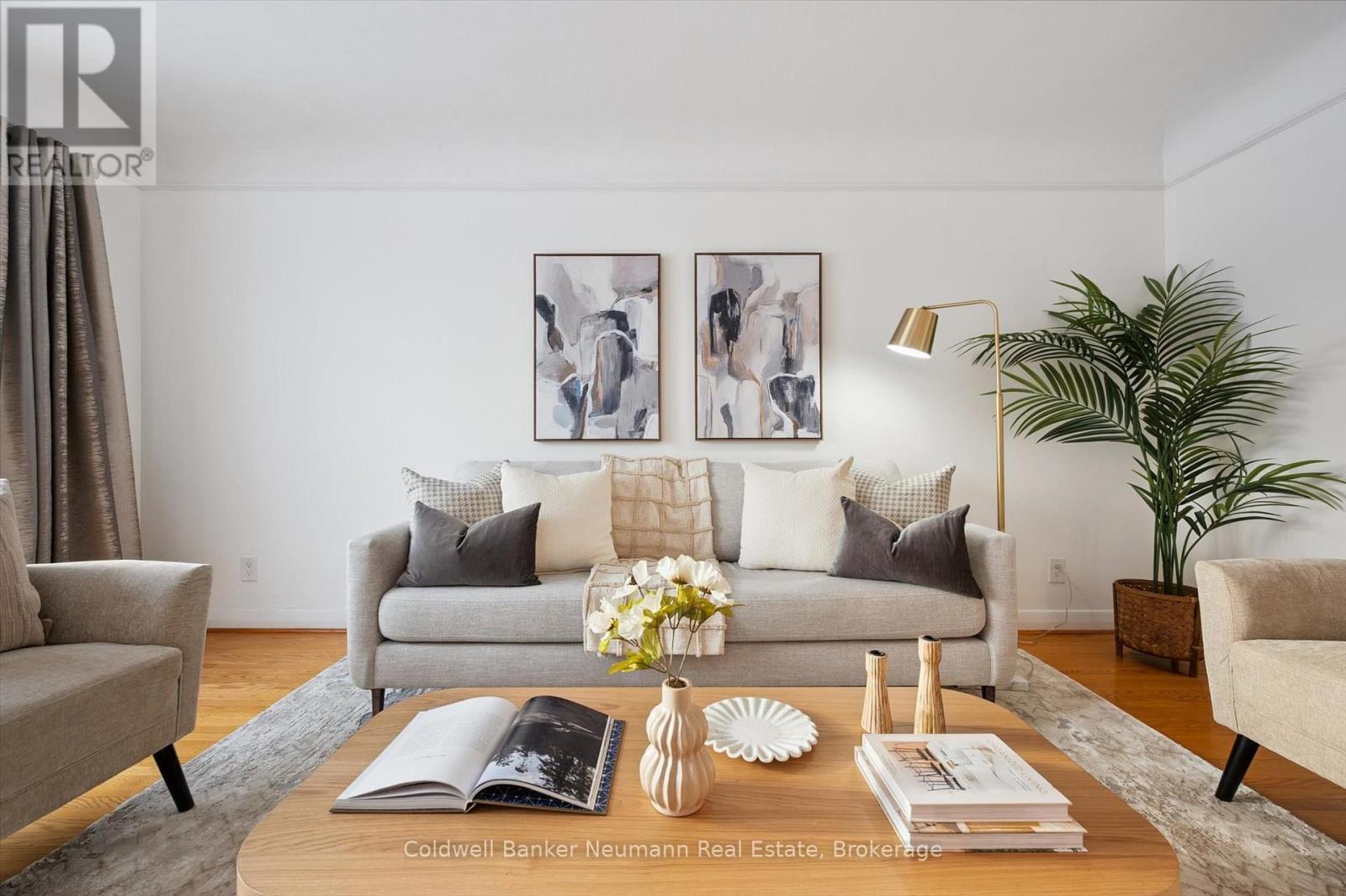 25 Collingwood Street, Guelph, Ontario  N1E 3R2 - Photo 3 - X12752226