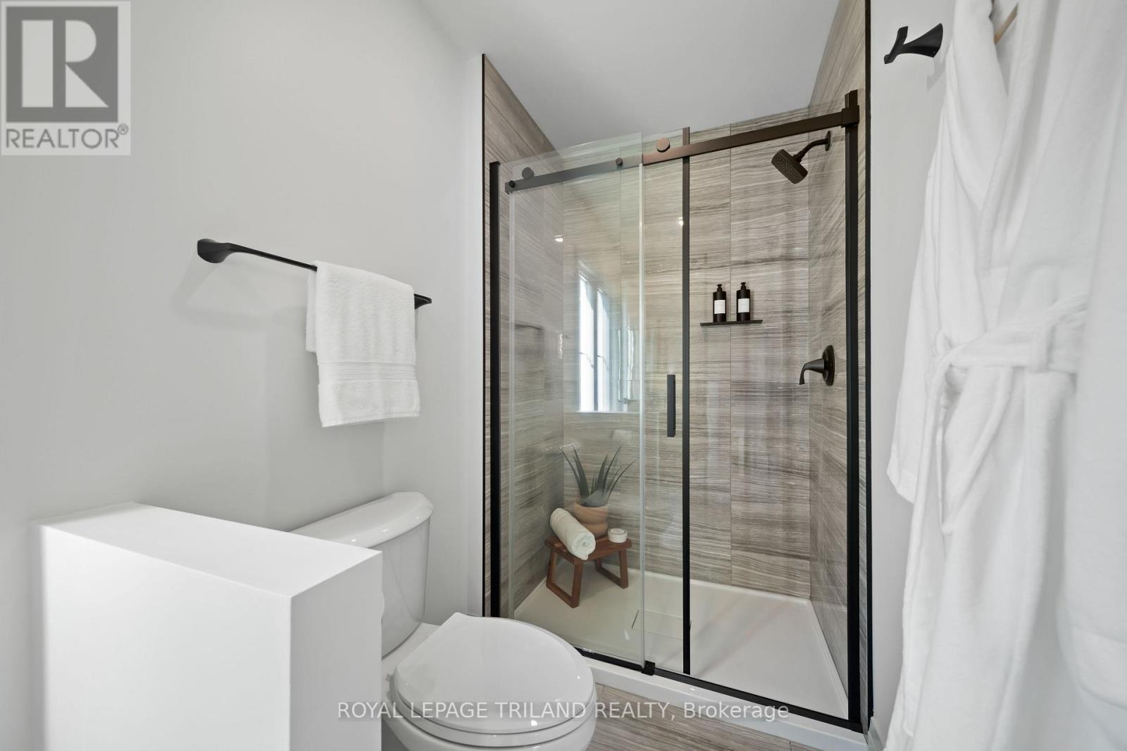 520 Canterbury Road, London North, Ontario  N6H 4R7 - Photo 25 - X12752124