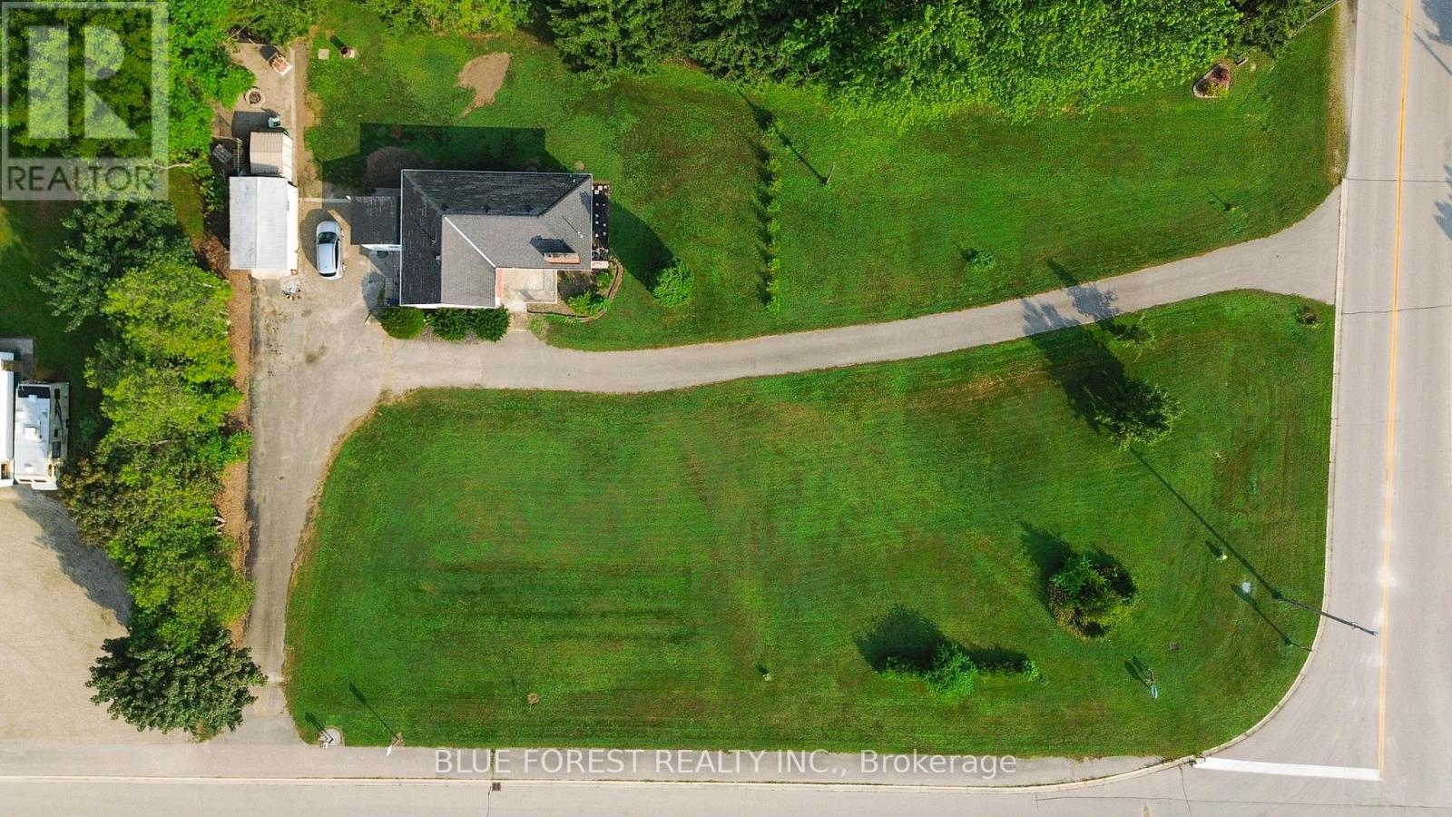 9385 Furnival Road, West Elgin, Ontario  N0L 2C0 - Photo 2 - X12752146