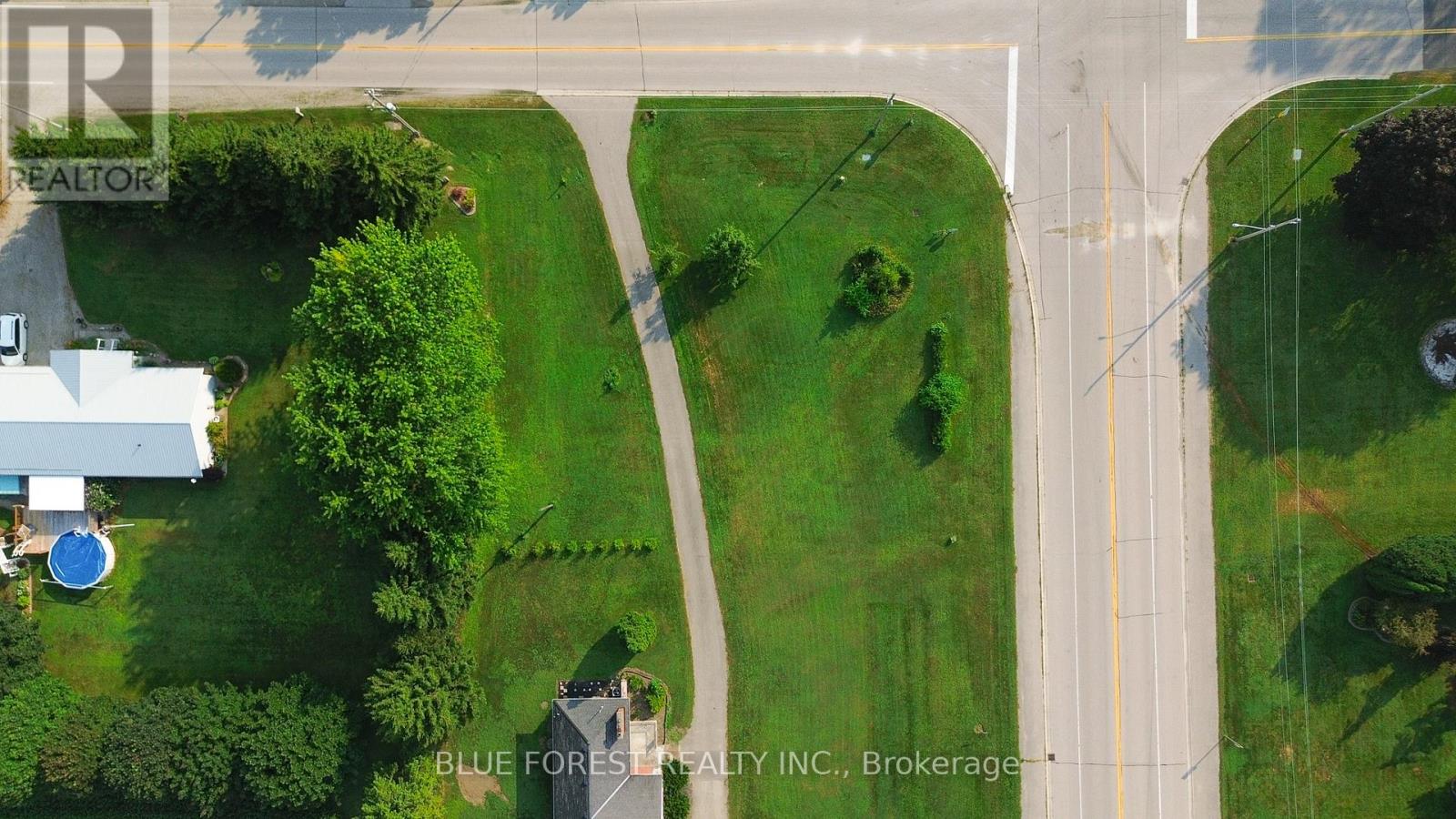 9385 Furnival Road, West Elgin, Ontario  N0L 2C0 - Photo 4 - X12752146