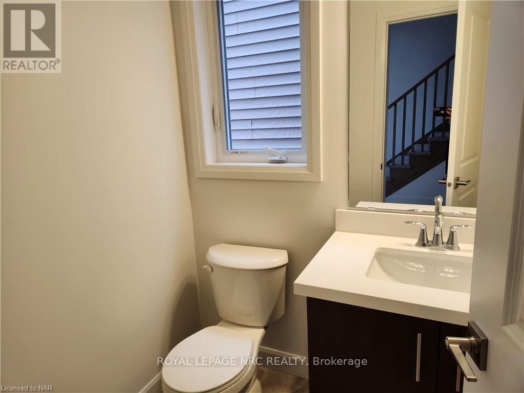 66 Beachwalk Crescent, Fort Erie, Ontario  L0S 1N0 - Photo 13 - X12744900