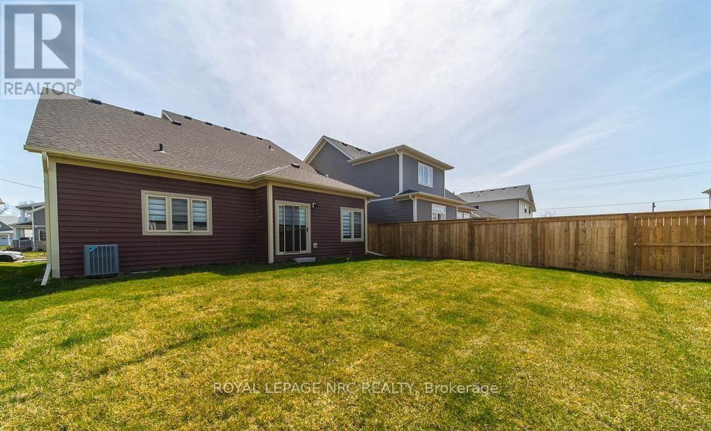 66 Beachwalk Crescent, Fort Erie, Ontario  L0S 1N0 - Photo 19 - X12744900