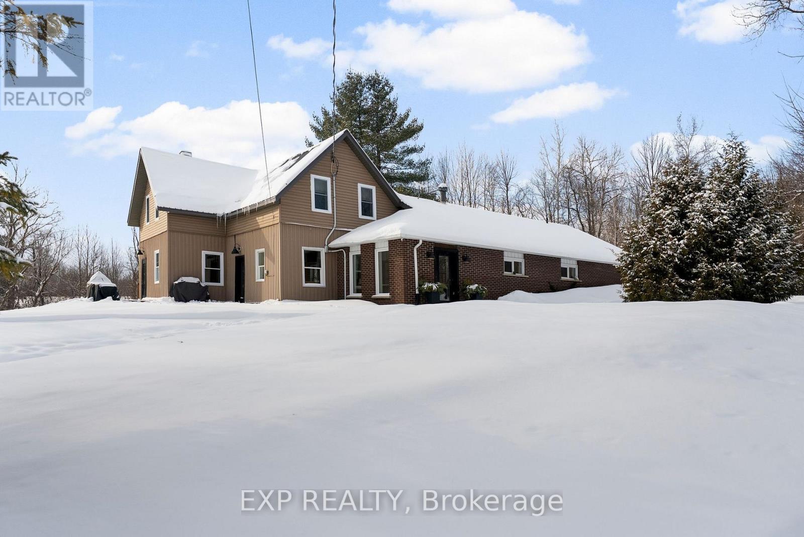 1724b Kohlsmith Road, Whitewater Region, Ontario  K0J 1K0 - Photo 1 - X12752126
