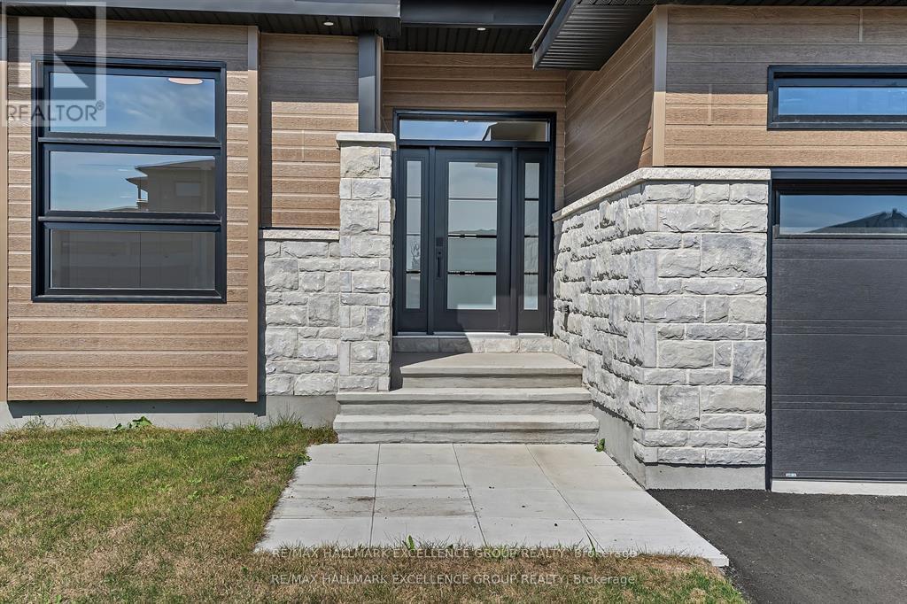 1345 Diamond Street, Clarence-Rockland, Ontario  K4K 0M6 - Photo 2 - X12752138