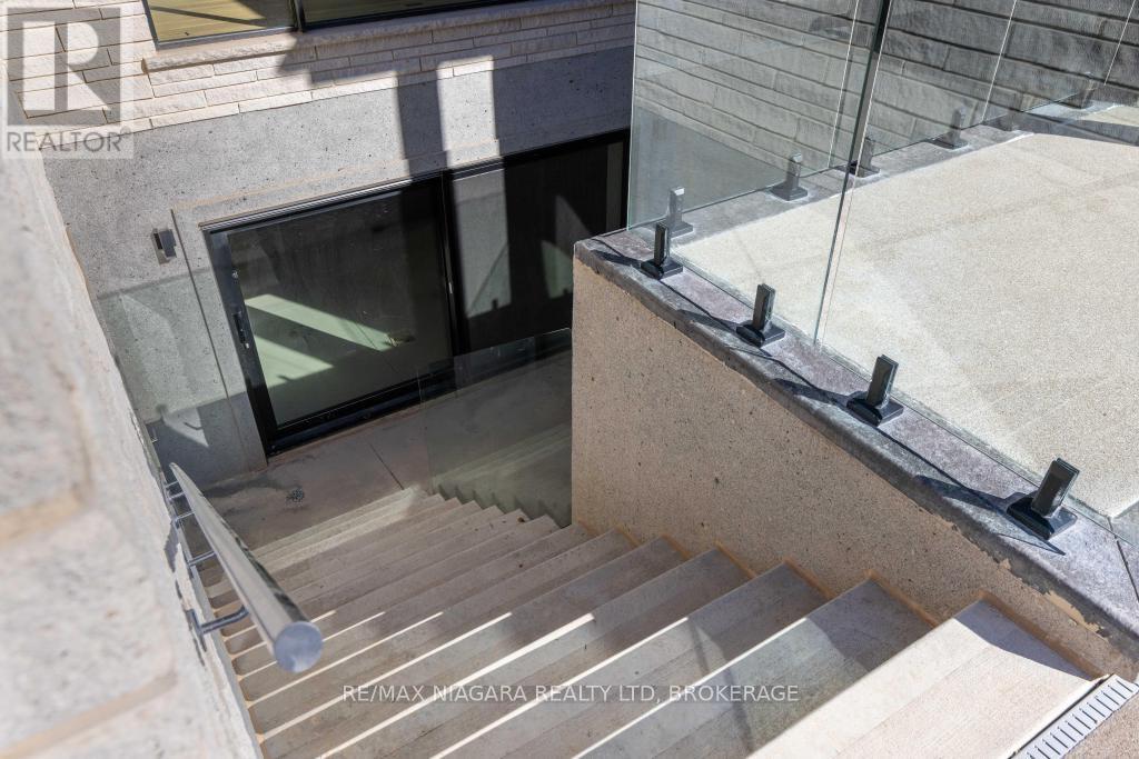 2005 York Road, Niagara-On-The-Lake (Queenston), Ontario  L0S 1J0 - Photo 45 - X12752218