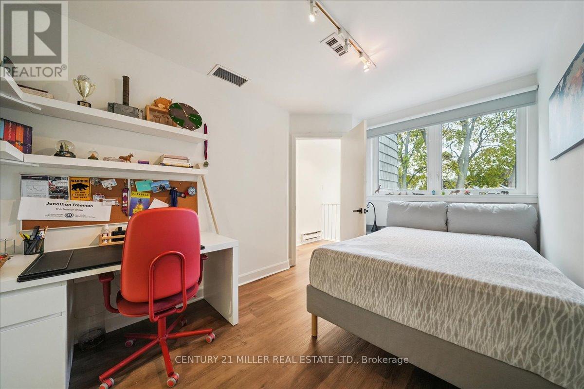 94 Castlewood Road, Toronto, Ontario  M5N 2L4 - Photo 24 - C12752176