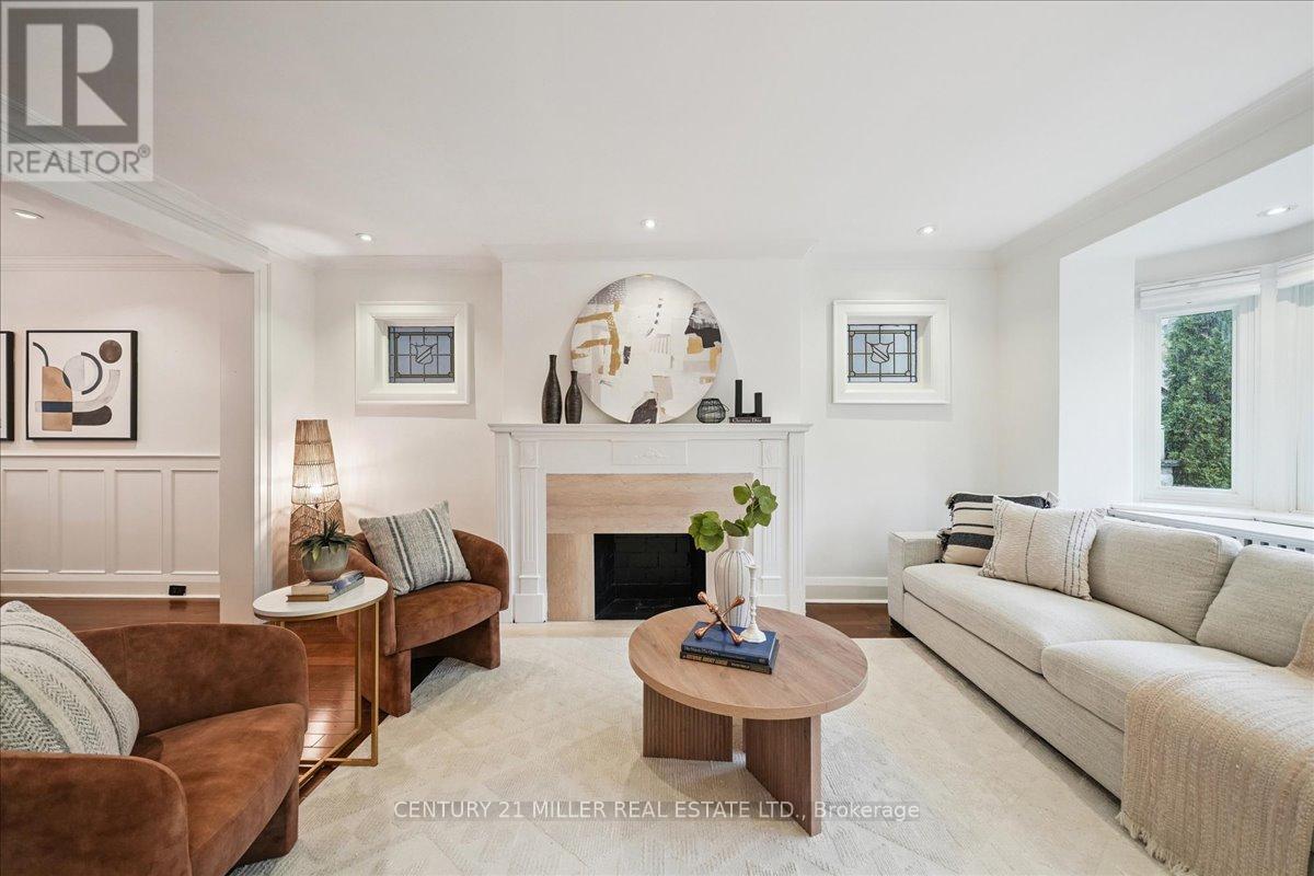 94 Castlewood Road, Toronto, Ontario  M5N 2L4 - Photo 5 - C12752176