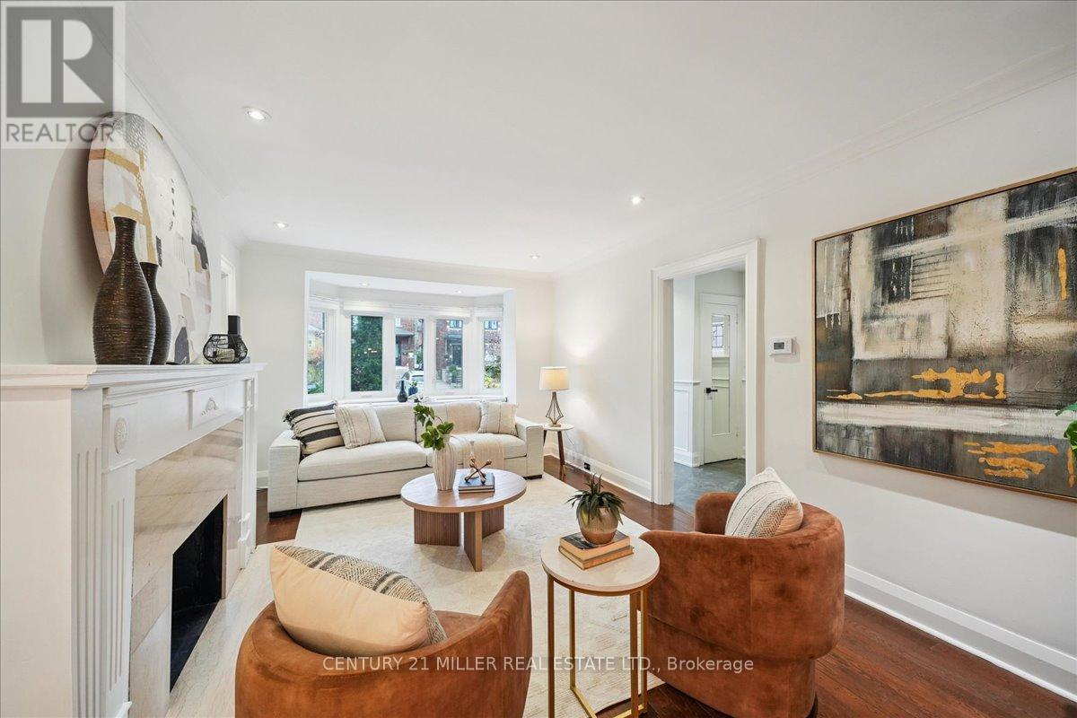 94 Castlewood Road, Toronto, Ontario  M5N 2L4 - Photo 6 - C12752176