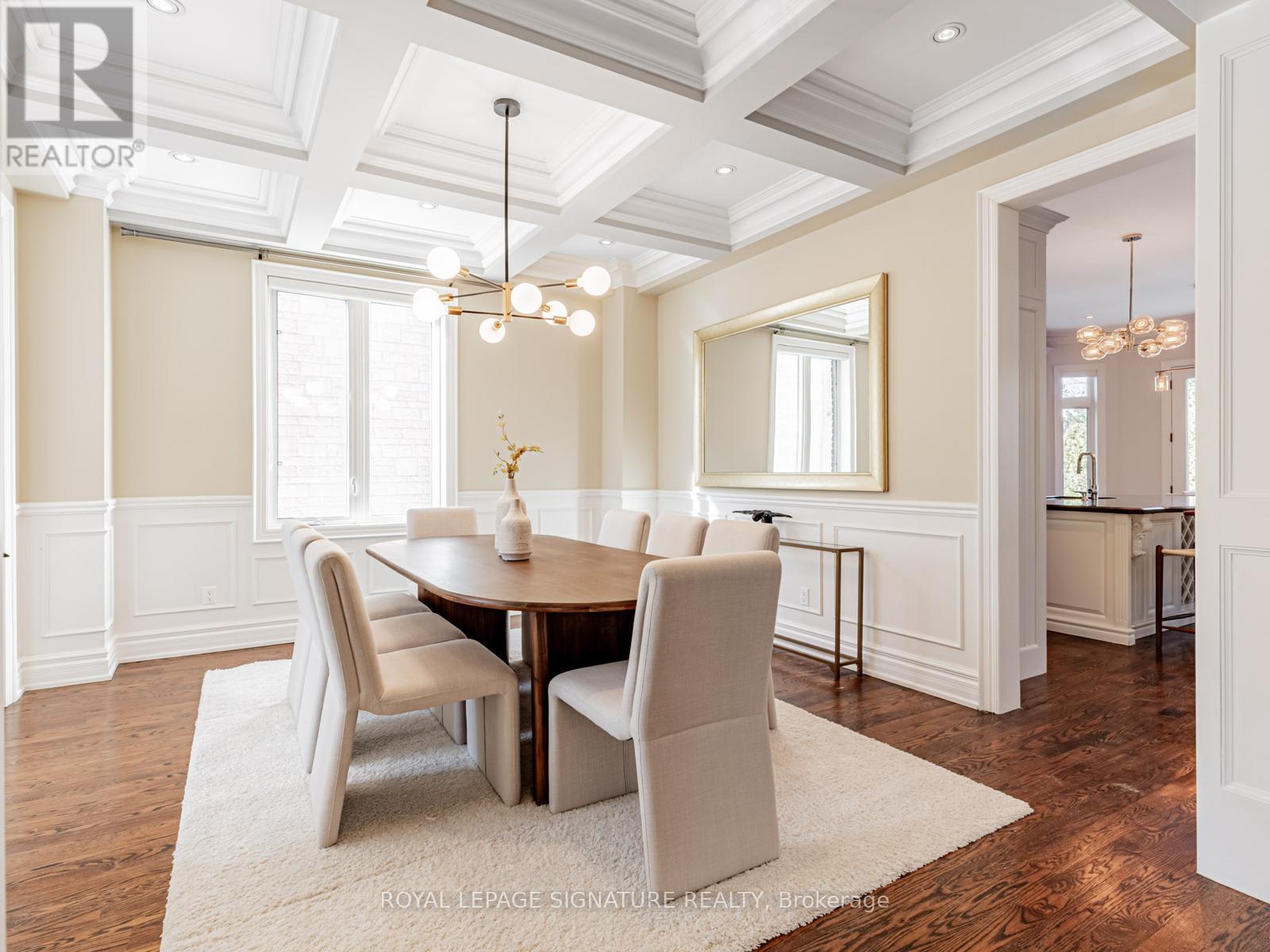 472 Deloraine Avenue, Toronto, Ontario  M5M 2B8 - Photo 10 - C12752188