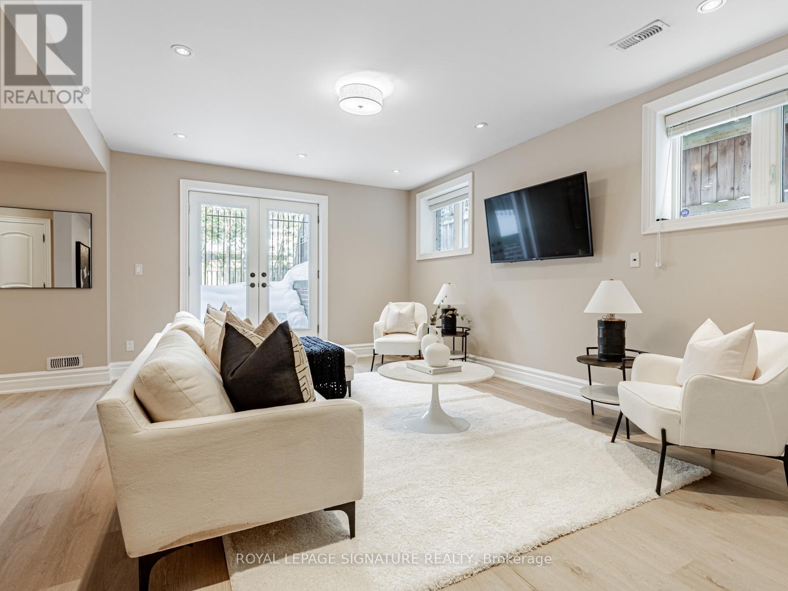 472 Deloraine Avenue, Toronto, Ontario  M5M 2B8 - Photo 31 - C12752188