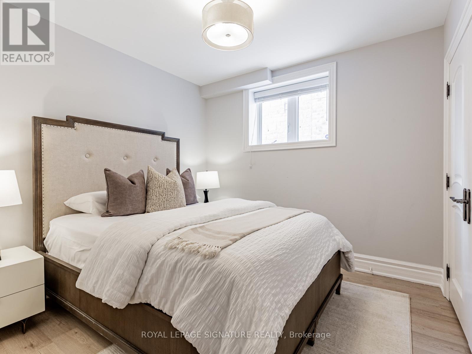 472 Deloraine Avenue, Toronto, Ontario  M5M 2B8 - Photo 34 - C12752188