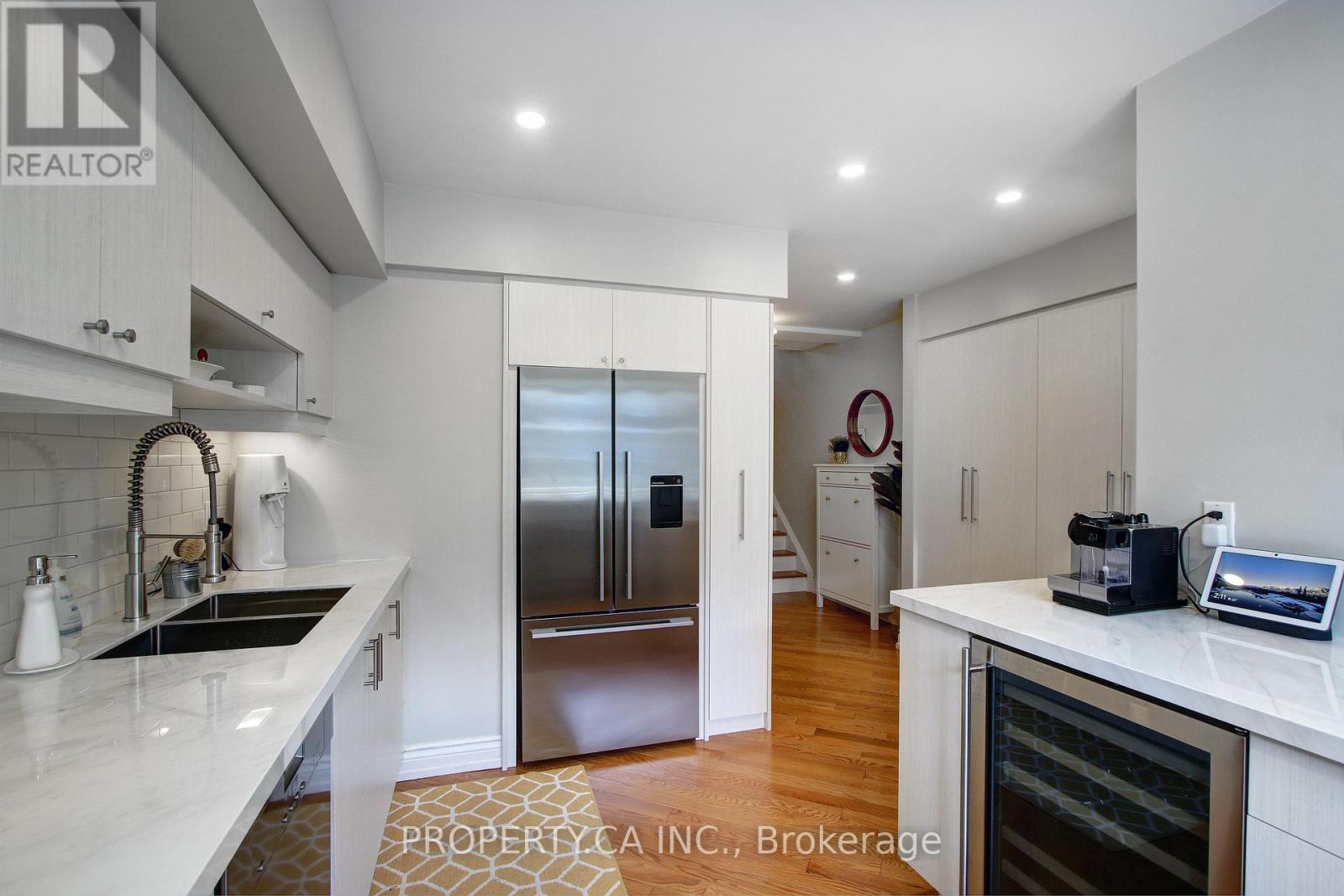 B - 42 Shank Street, Toronto, Ontario  M6J 3T9 - Photo 14 - C12752224