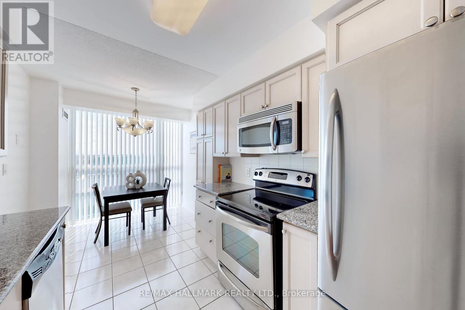 1510 - 68 Grangeway Avenue, Toronto, Ontario  M1H 0A1 - Photo 10 - E12752140