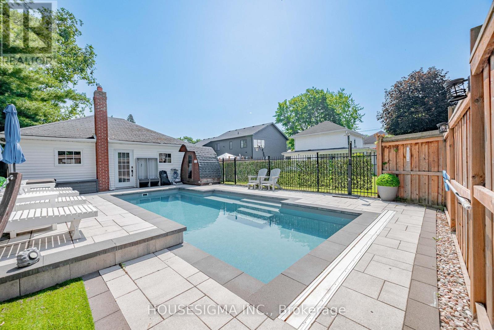 26 Park Street, Clarington, Ontario  L0B 1M0 - Photo 3 - E12752202