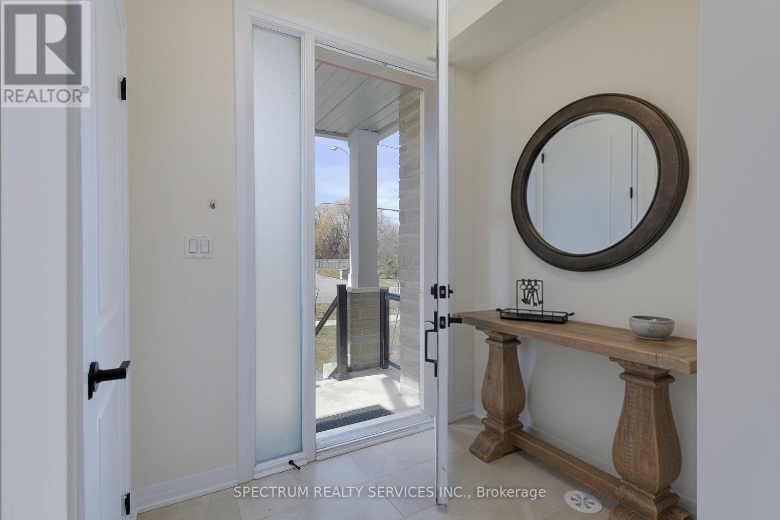 176 De La Roche Drive, Vaughan, Ontario  L4H 5G4 - Photo 5 - N12752170