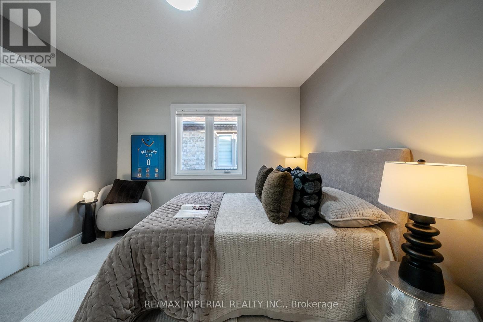 2252 Pine Glen Road, Oakville, Ontario  L6M 0G5 - Photo 35 - W12752116