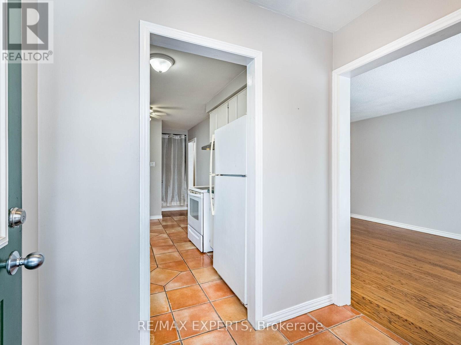 93 Dawson Road, Orangeville, Ontario  L9W 2W7 - Photo 6 - W12752160