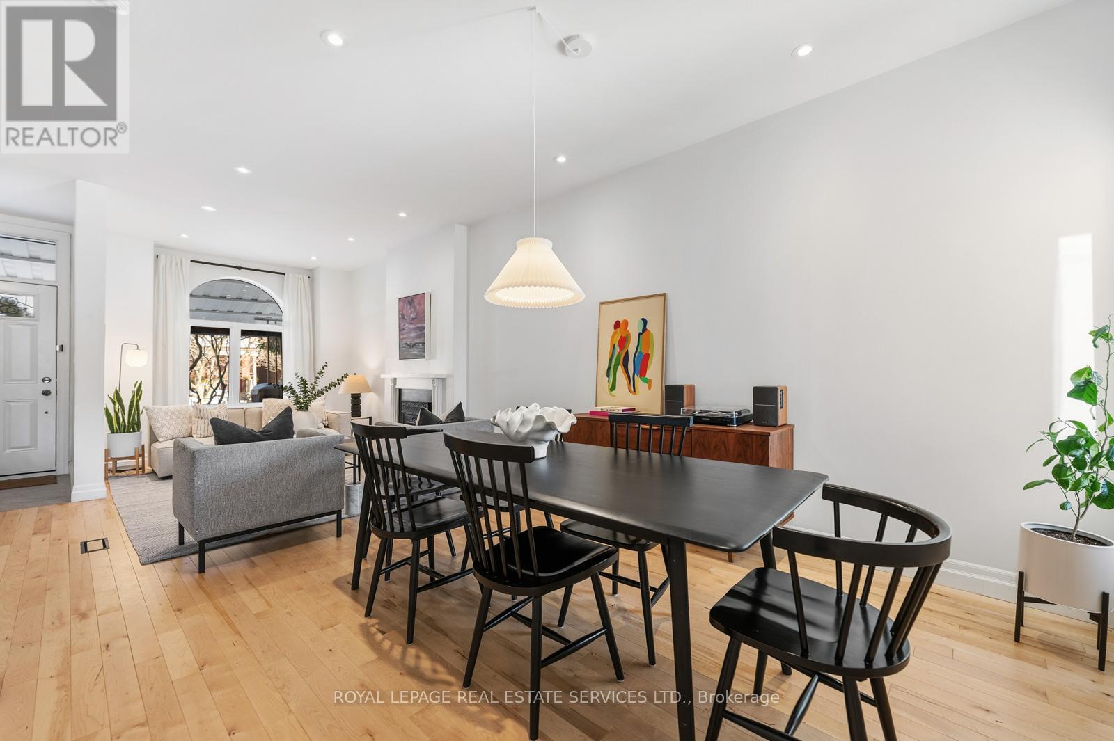 266 Delaware Avenue, Toronto, Ontario  M6H 2T6 - Photo 12 - W12752164