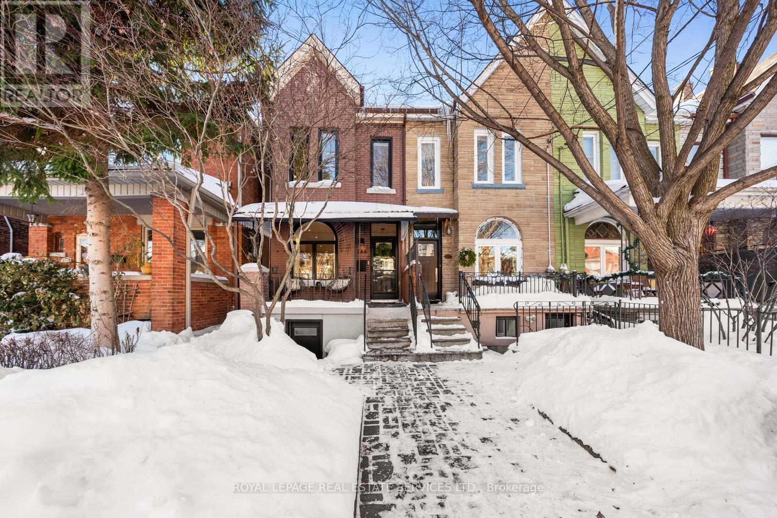 266 Delaware Avenue, Toronto, Ontario  M6H 2T6 - Photo 2 - W12752164