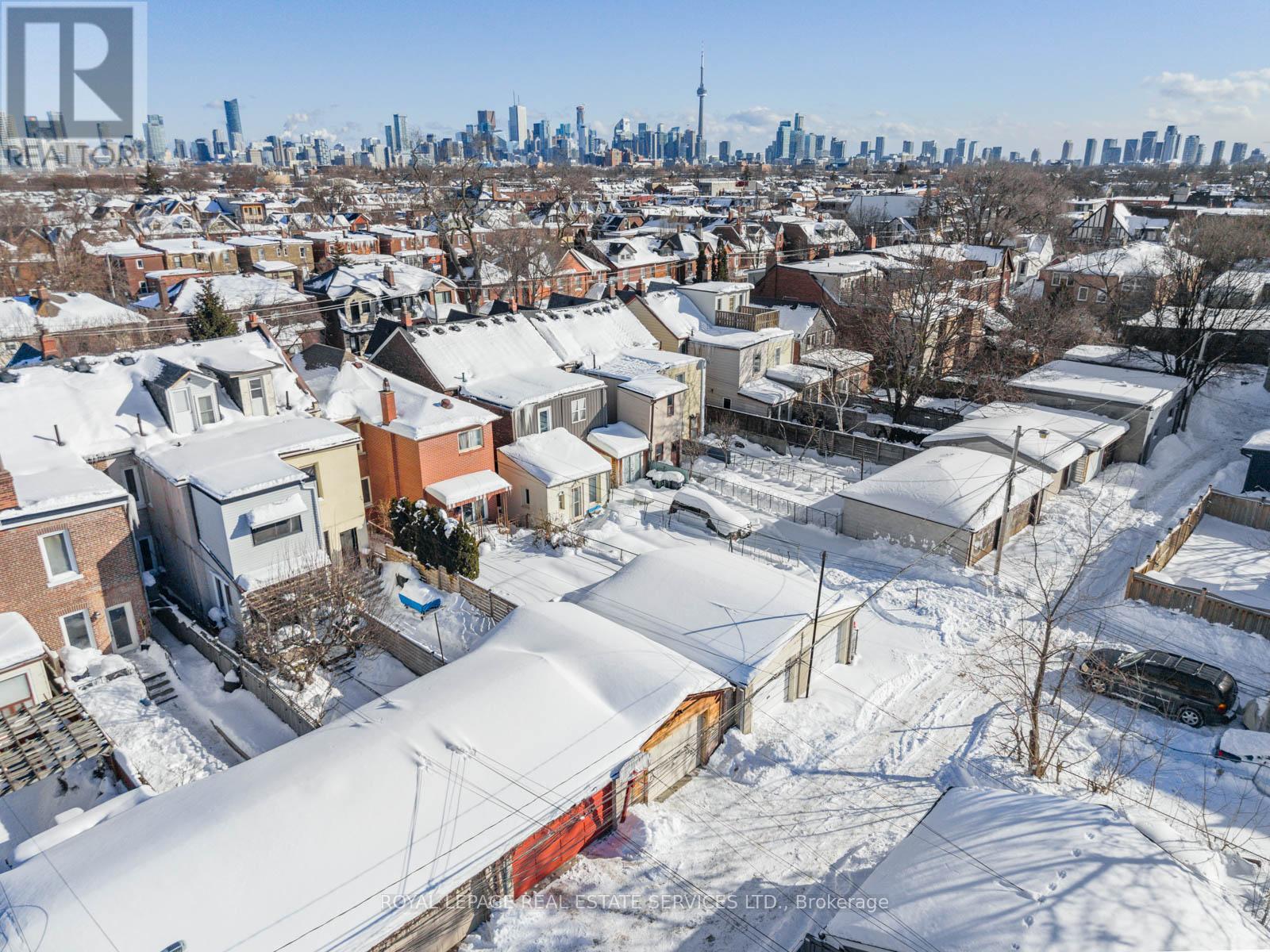 266 Delaware Avenue, Toronto, Ontario  M6H 2T6 - Photo 49 - W12752164