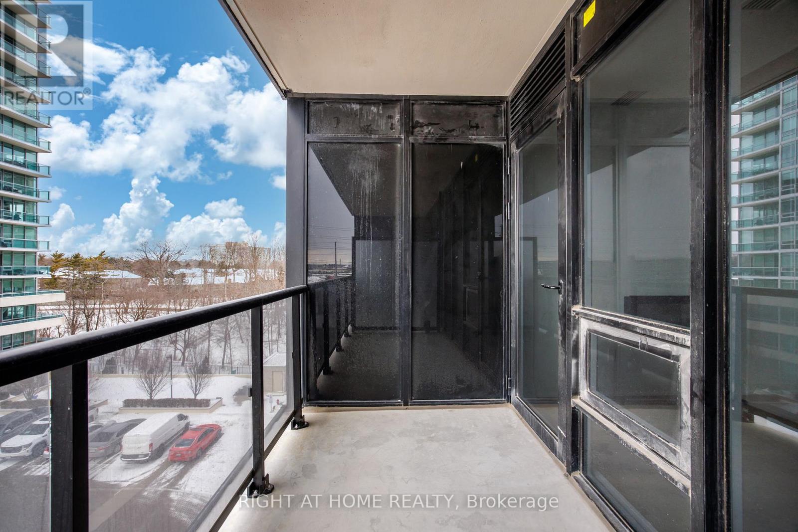 514 - 1035 Soutdown Road, Mississauga, Ontario  L5J 0A2 - Photo 12 - W12752168